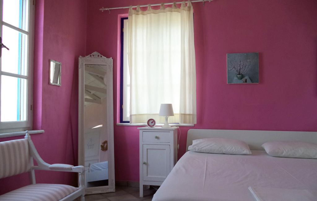Vlichos Studio Apartment Hydra  Room photo